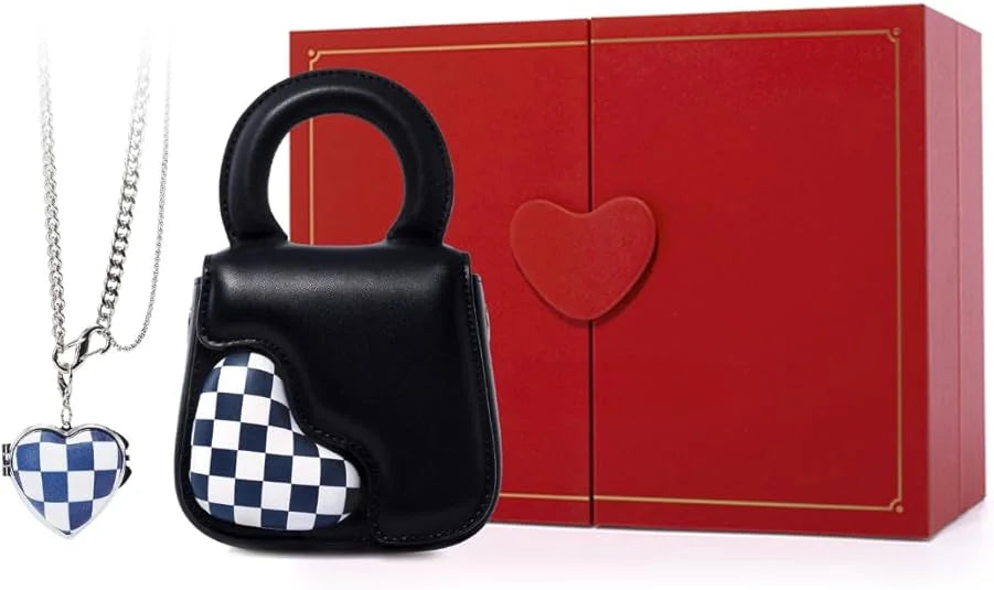 5 Stylish Ways to Rock the LaFestin Heart Bag with Your Outfit